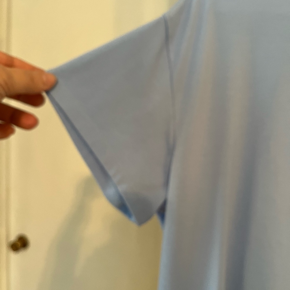 Title Nine women’s Light Blue tee Shirt - large with keyhole back - Picture 2 of 12